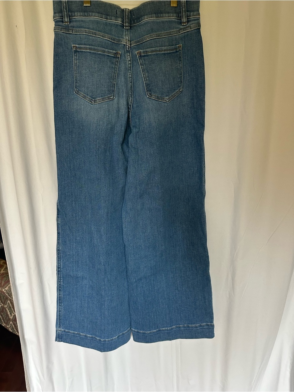 Spanx Women's Wide-Leg Jeans Crop - Picture 4 of 7